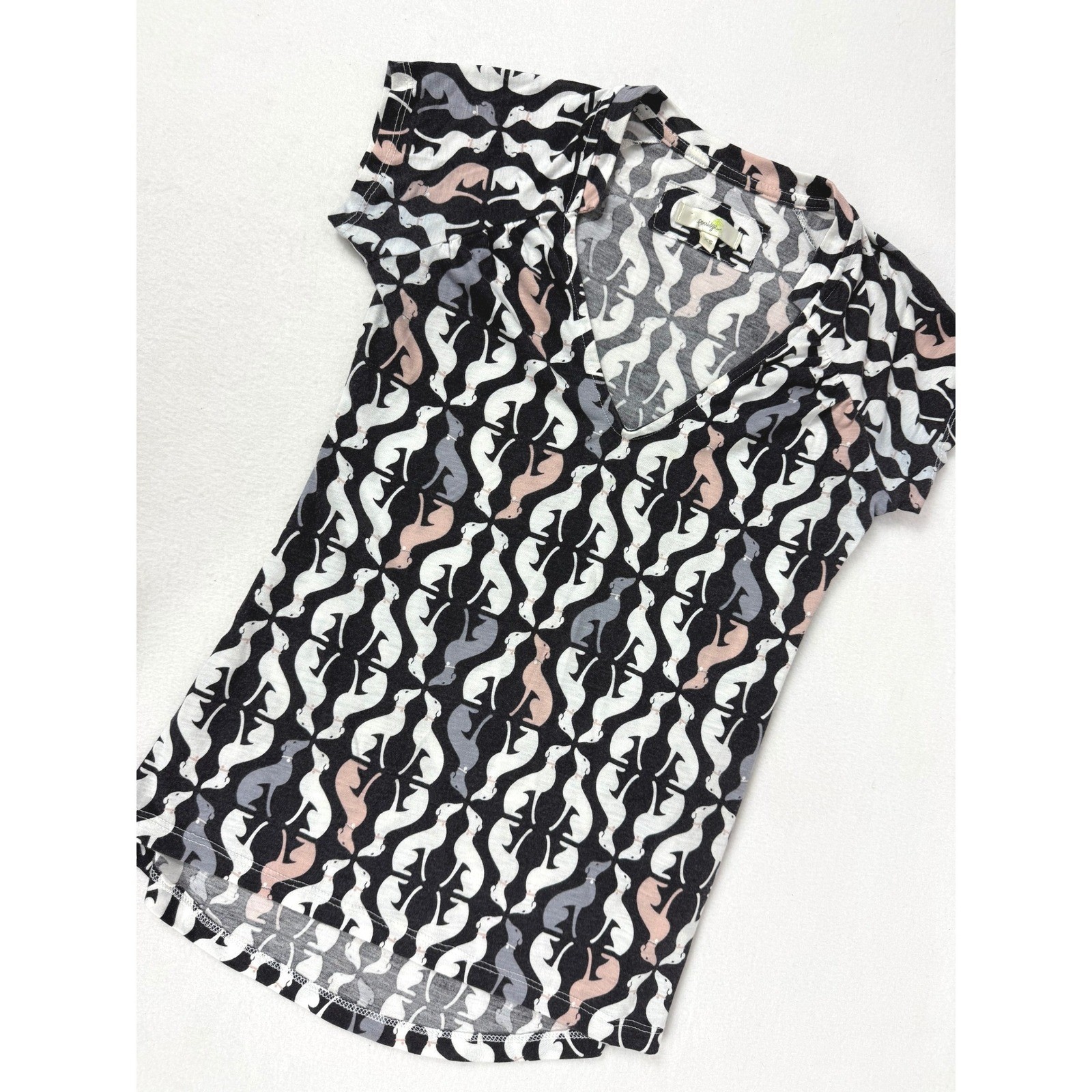 Porridge Women’s XS Top Short Sleeve V Neck All Over Dog Print