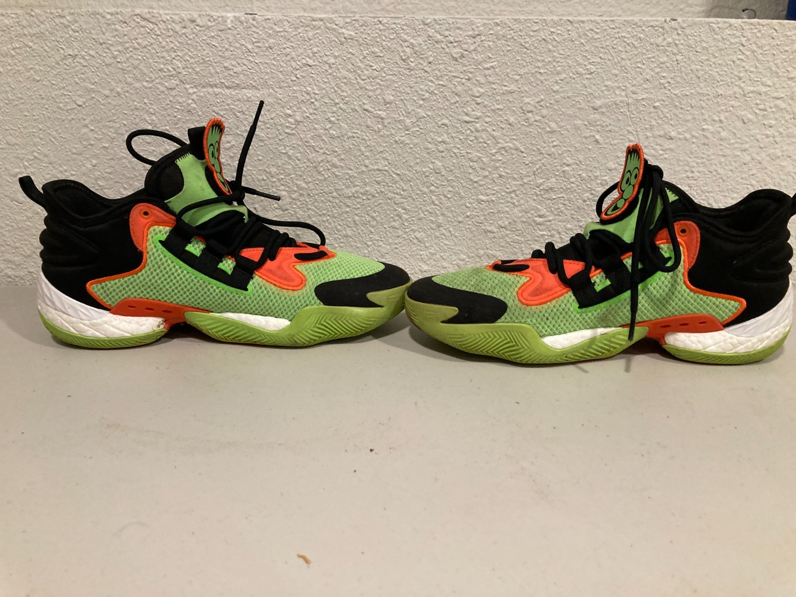 Adidas BYW Select Basketball Shoes Solar Green Impact Orange Core IG4948 Sz 10
