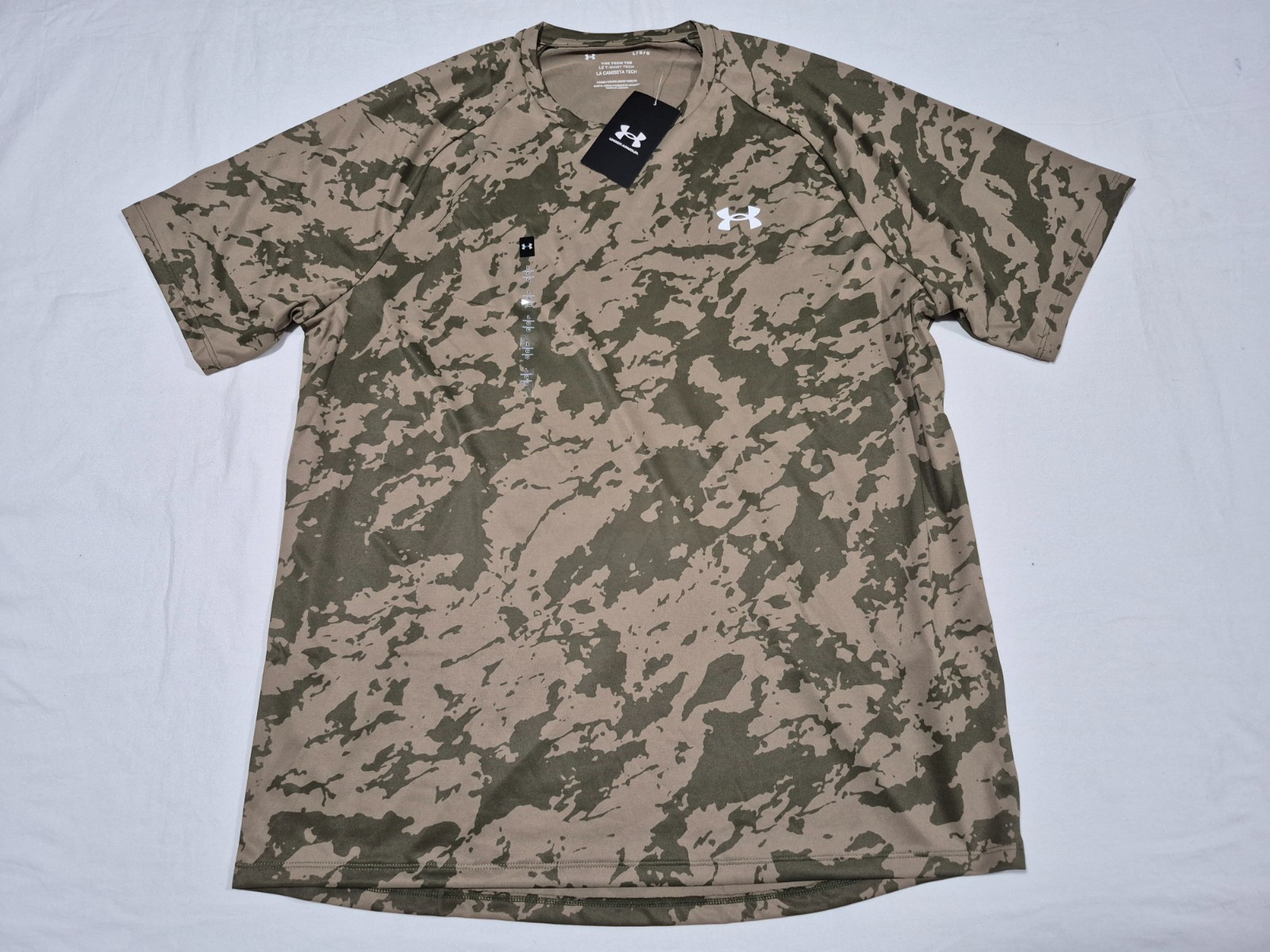 Under Armour Men’s The Tech 2.0 Camo green Multi Sports shirt Size Large