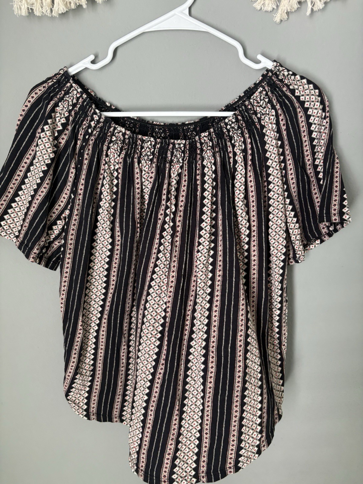 LOFT Ann Taylor Black Pink Geometric Stripe Smocked Off Shoulder Top Small