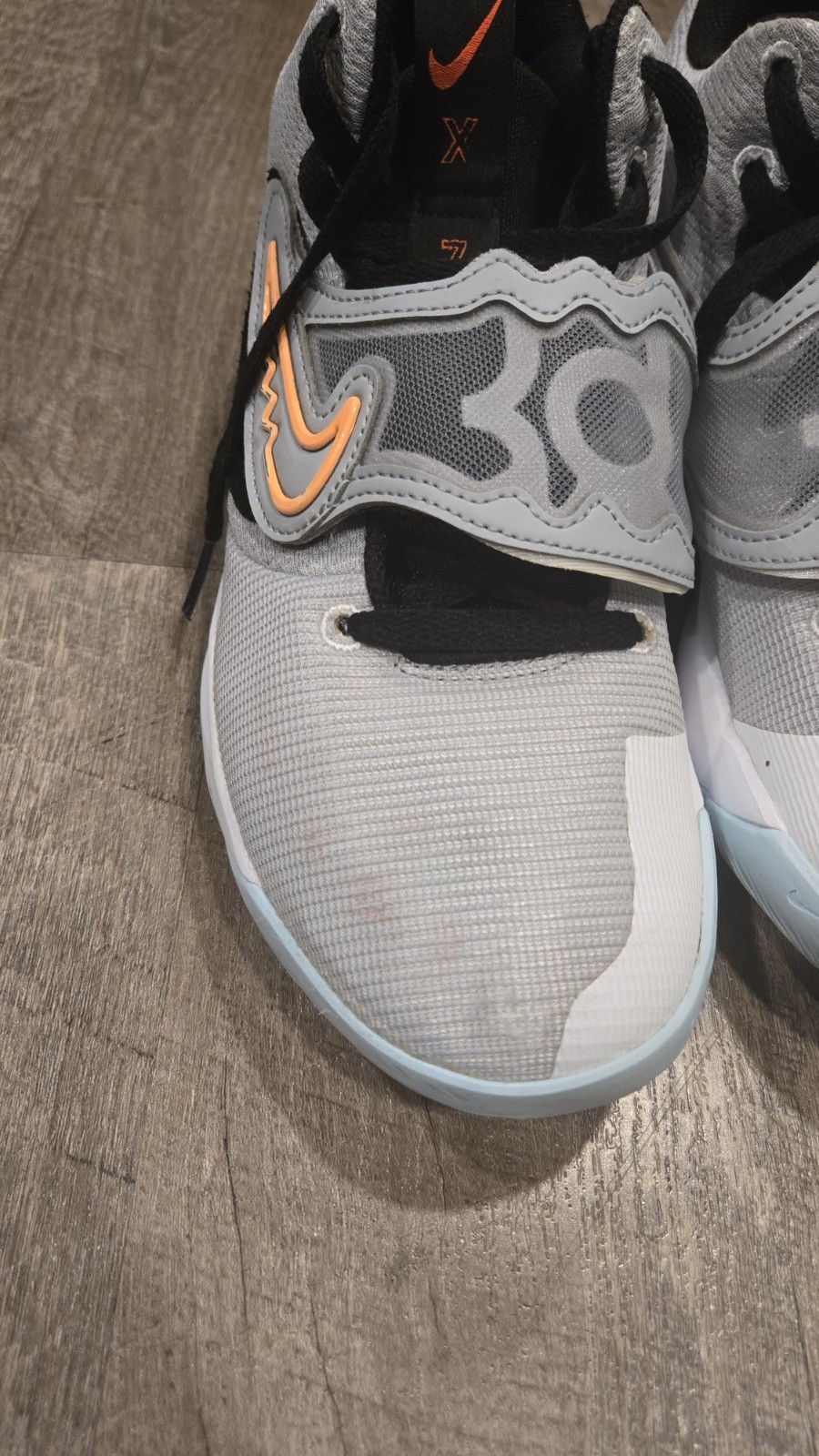 Size 11 – Nike KD Trey 5 X Wolf Grey Barely Volt