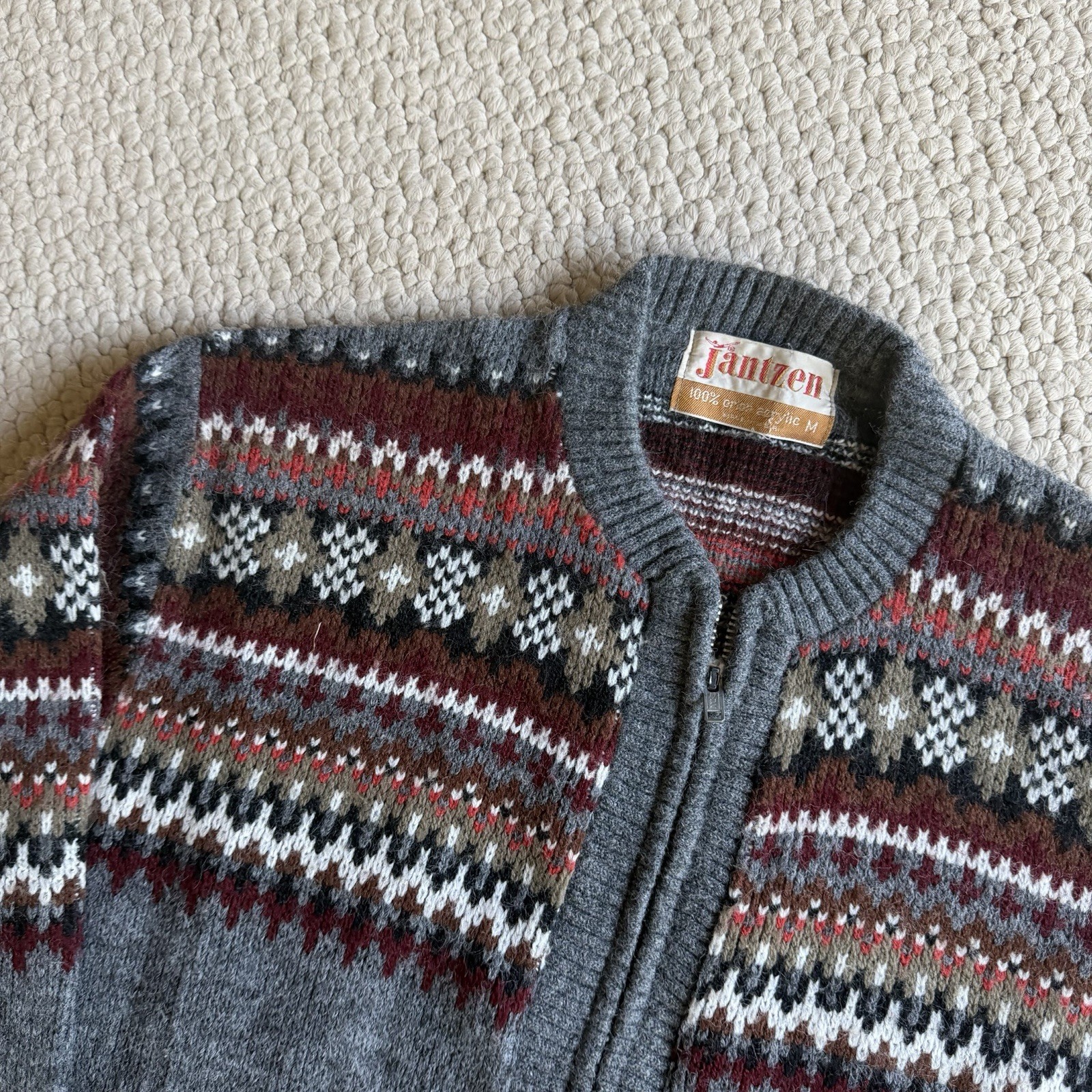 True Vintage Jantzen Zip Up Acrylic Cardigan Sweater Size Medium