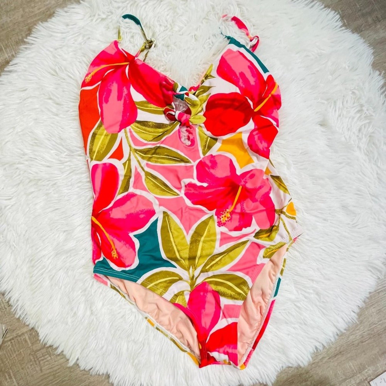 Miracle Brands Slimming Control Pink White Swimsuit NWT Size Small