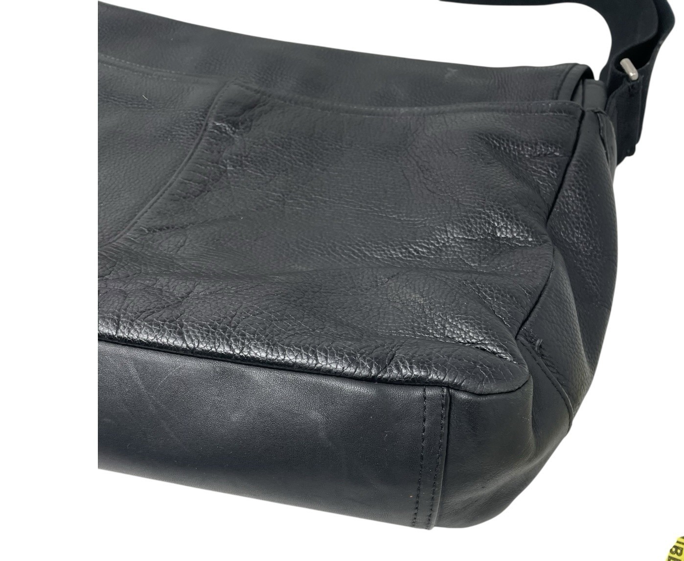 Coach Camden black pebbled leather messenger crossbody bag