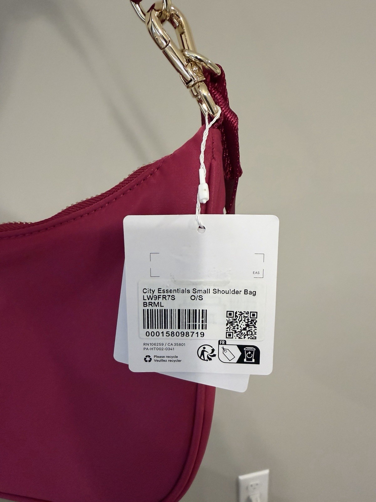 Lululemon City Essentials Small Shoulder Bag NWT Berry Rumble *sold out color *