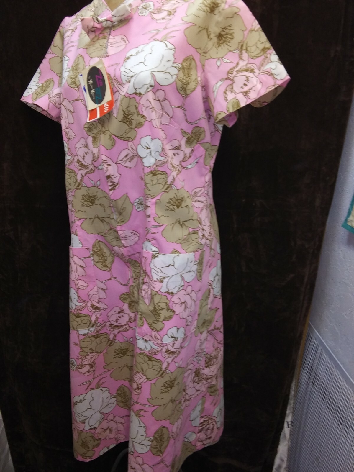 1960’s Pink Tan White Zip Front Cotton Rayon House Dress Shaker Square NWT ML