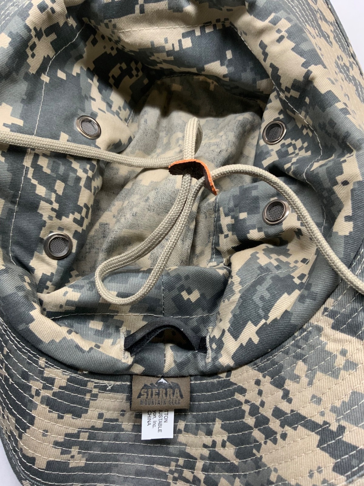 DIGI CAMO Boonie hat One size adjustable chin strap 4 screened Vents
