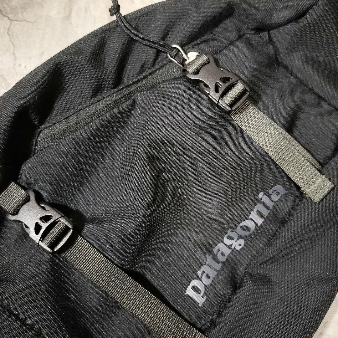 Patagonia Atom Sling 8L Model 48260 3-Point Support