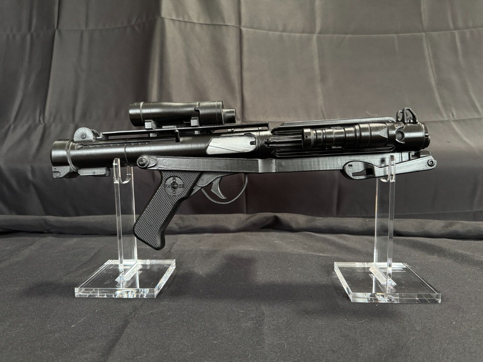 Star Wars E-11 Medium Blaster Stormtrooper Painted 3D Printed Replica Prop