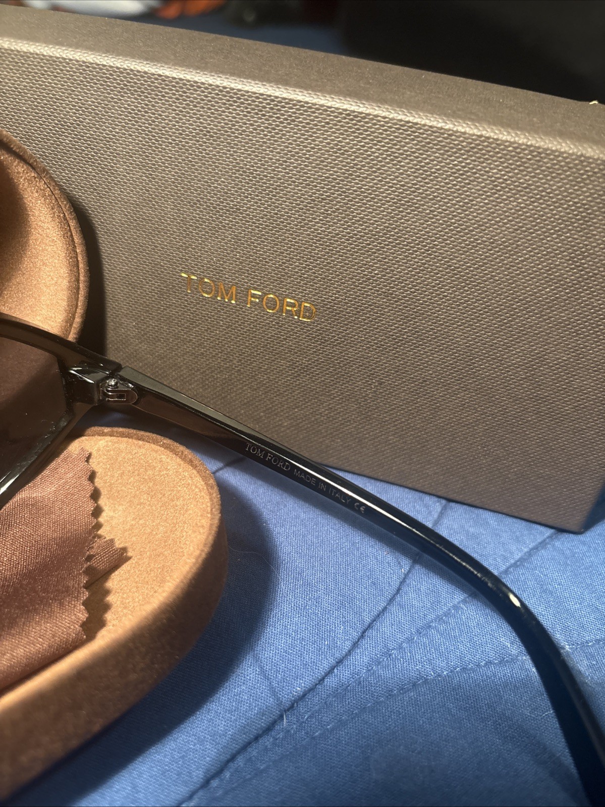 Tom Ford Shield Sunglasses Black One-Piece Lens w/ Case & Box – Excellent