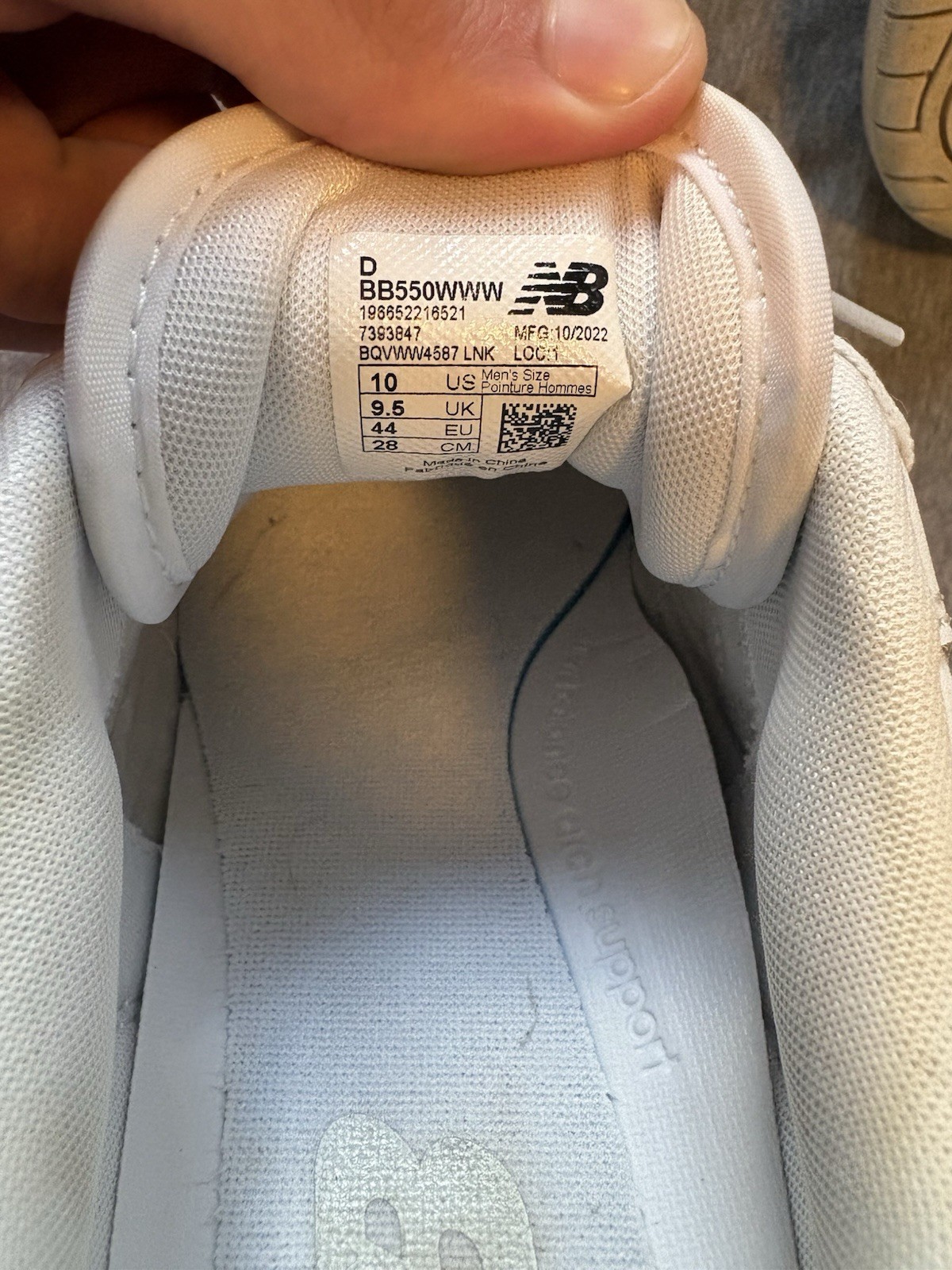 New Balance 550 Men’s Size 10 White