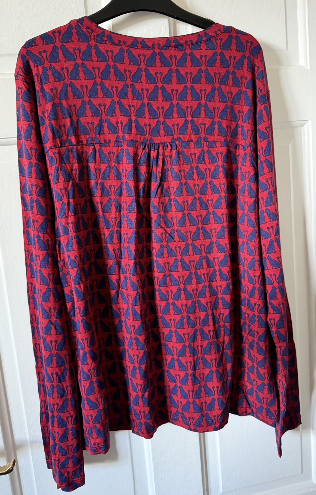 PRETTY VACANT Raspberry Navy Blue Art Deco Cat Print Long Sleeve Top UK14 BNWT