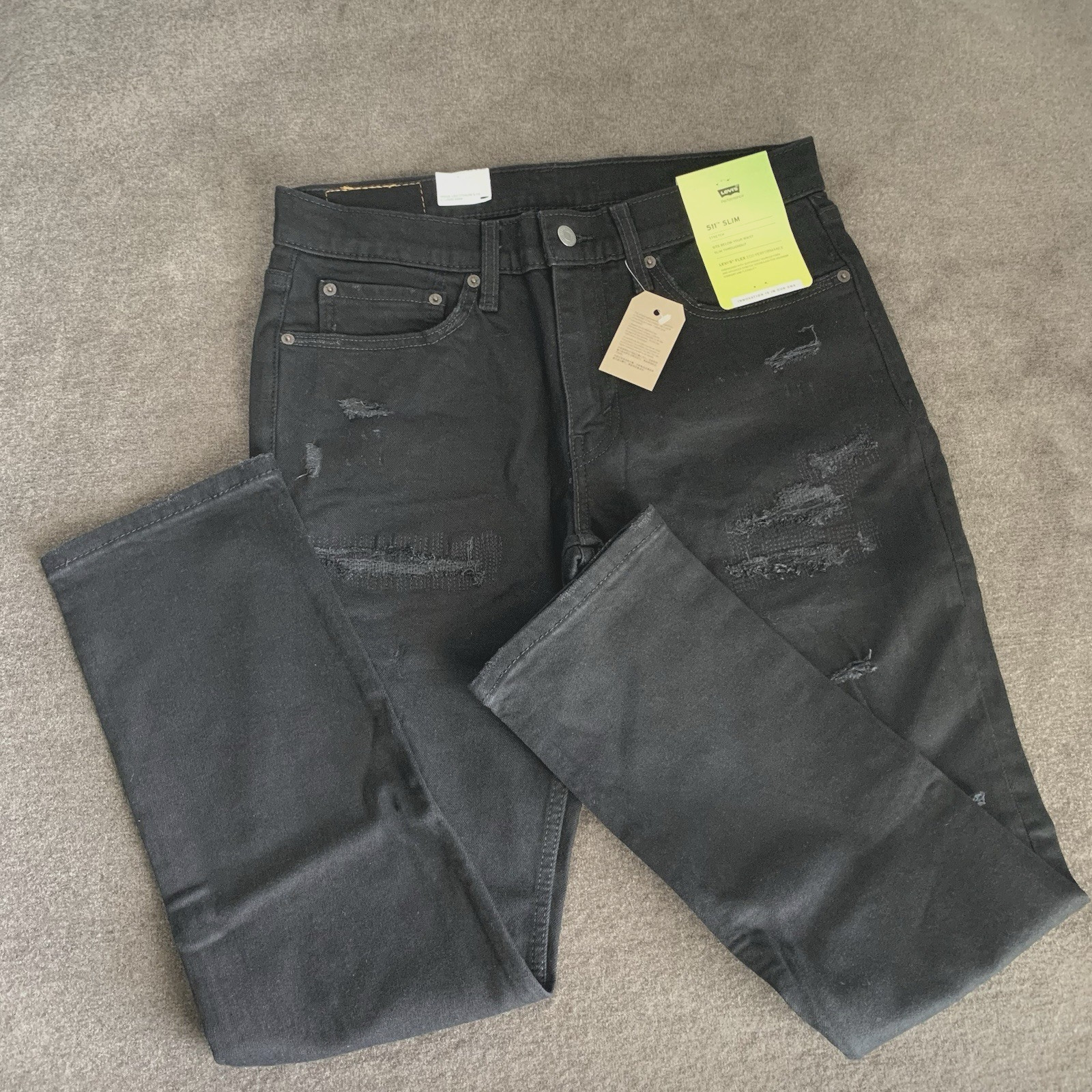 Levi’s Men’s 511 Slim-Fit Jeans 32 x 30 Stretch Distressed Destroyed Black