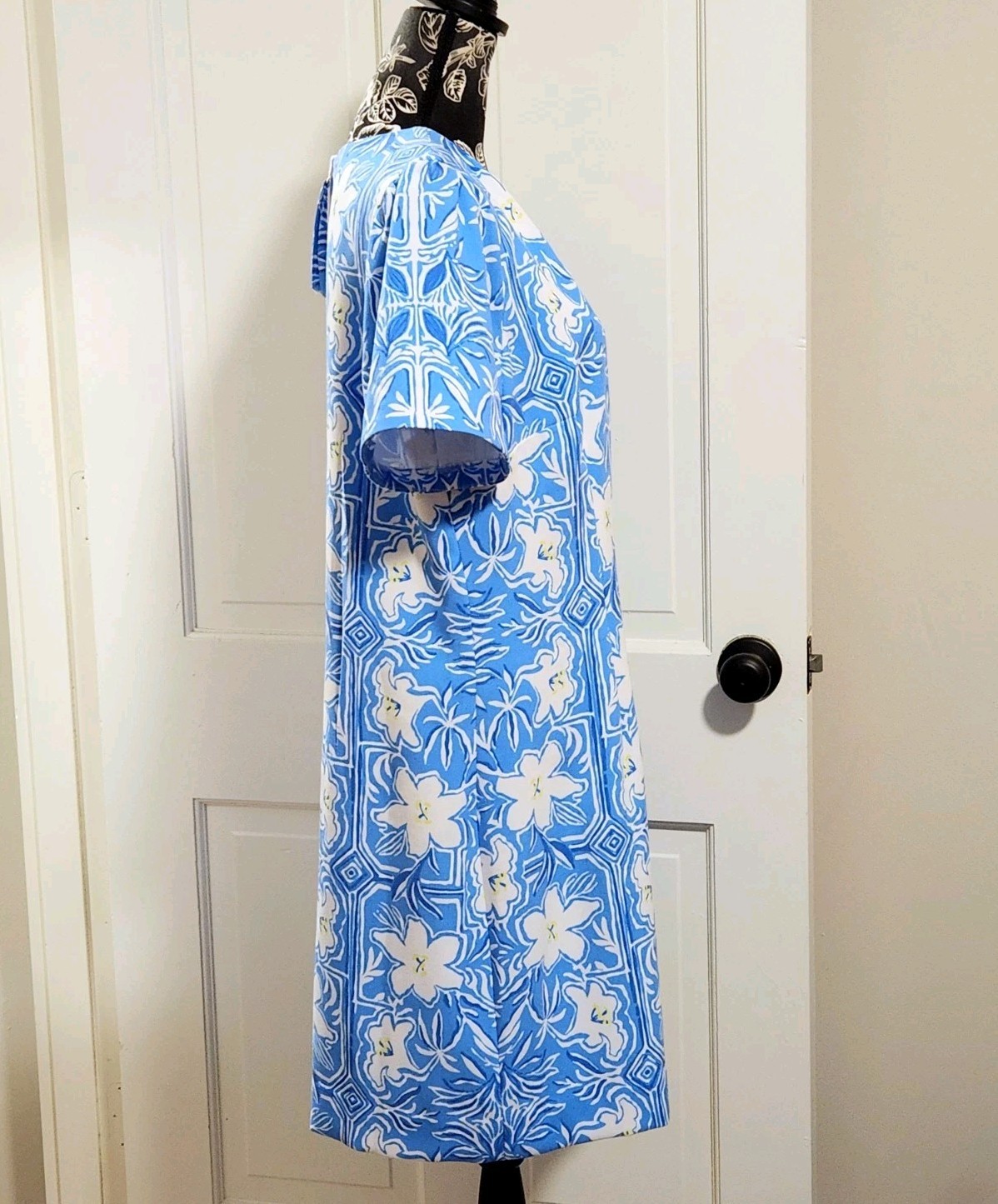 🆕️ 💙SIZE 16 HTF Lilly Pulitzer💙 – Dixey Short Sleeve Stretch Shift Dress