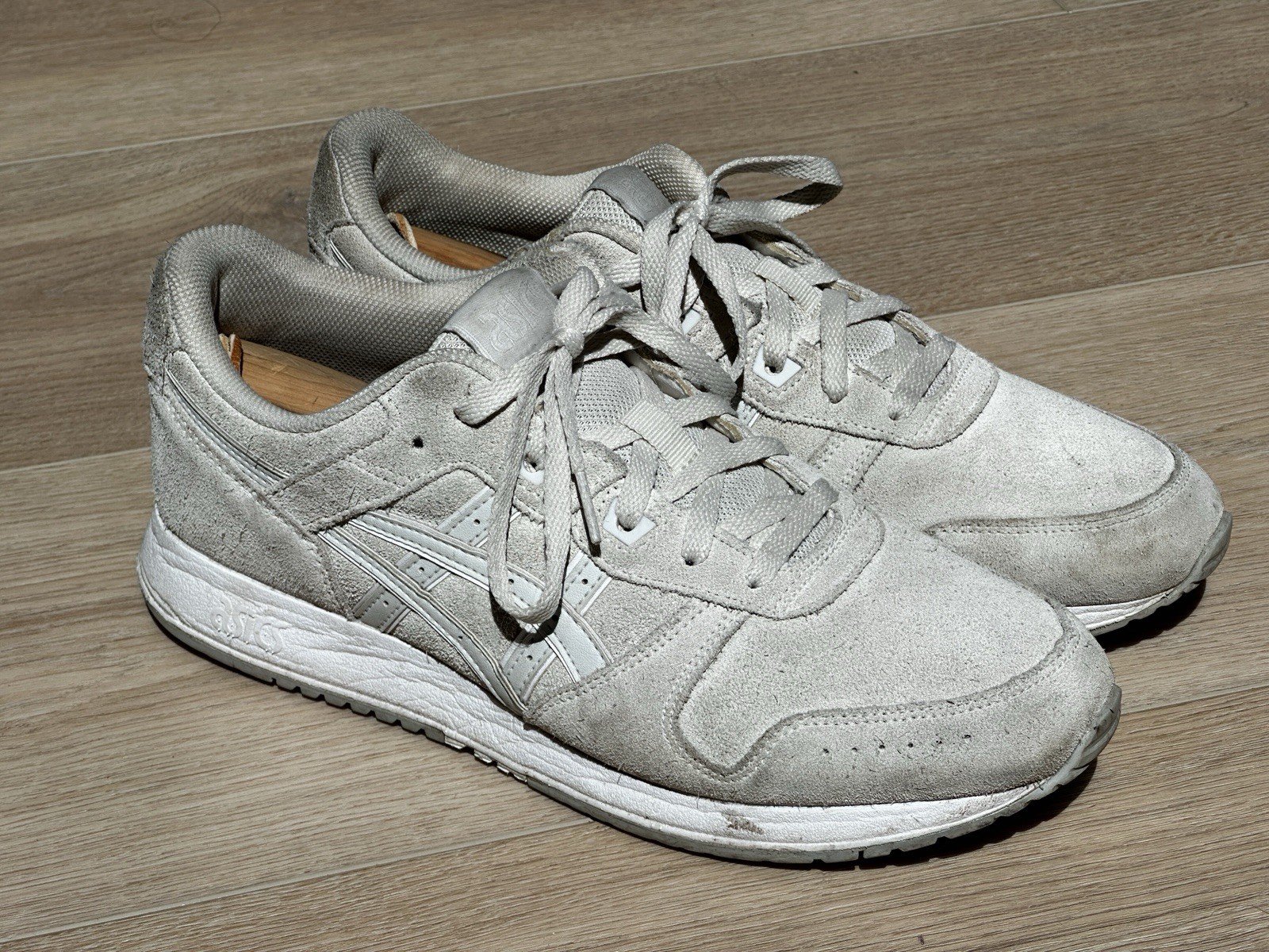 Men’s Asics Lyte Classic Casual Athletic Shoes Oyster Smoke Grey Beige Size 11.5