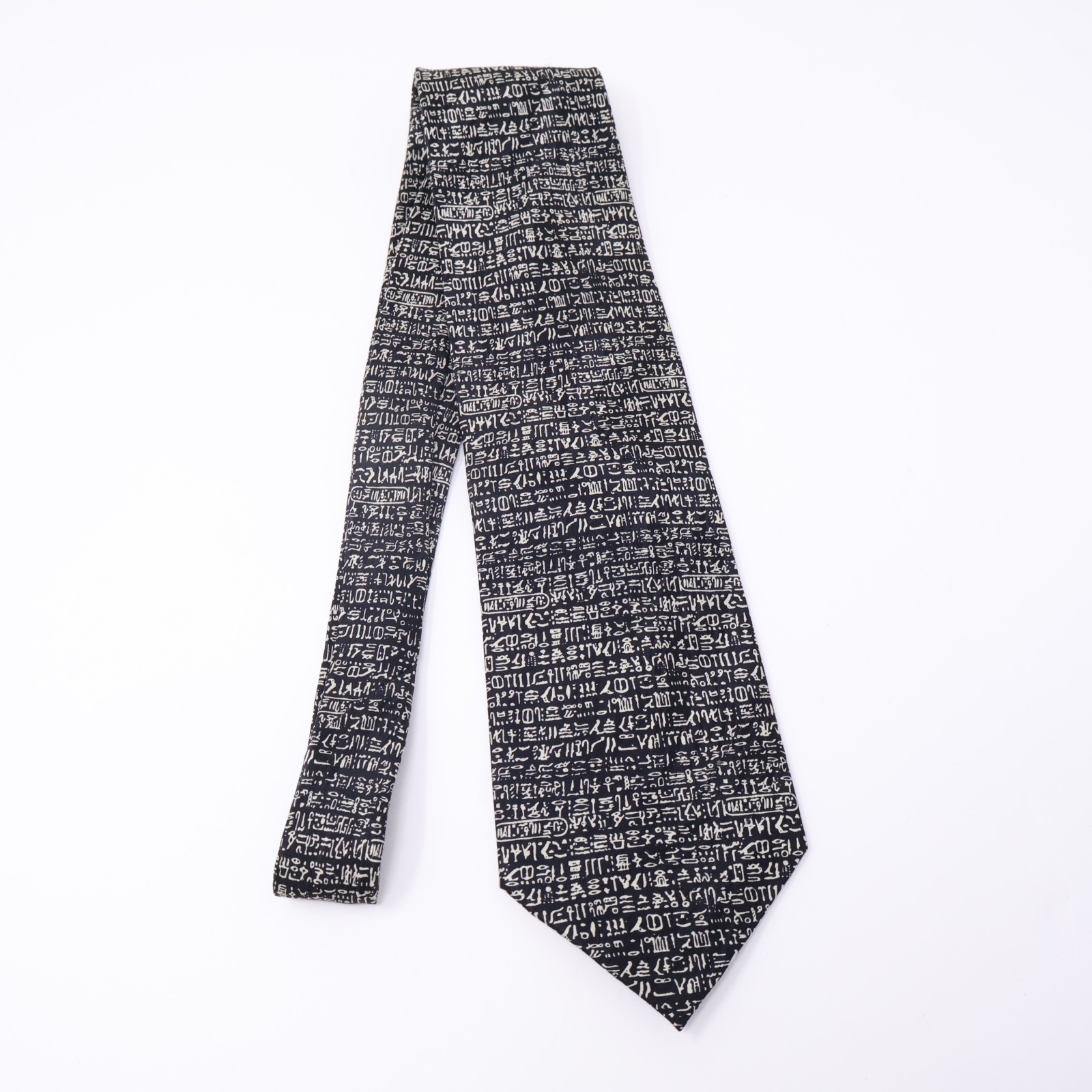 Museum Artifacts Tie Ancient Egyptian Hieroglyphics Mens 100% Silk Black White