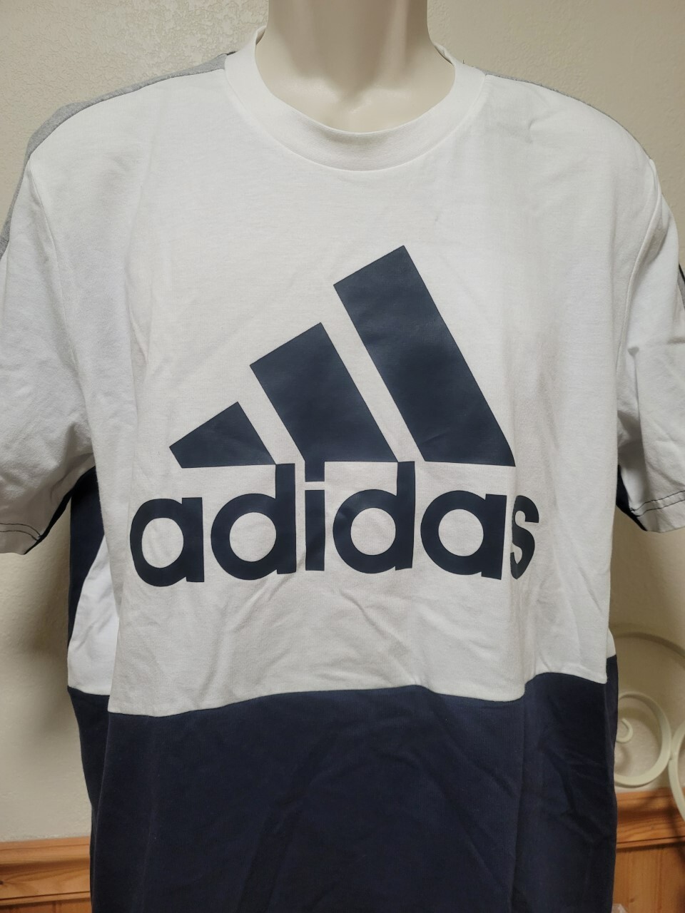 Mens ADIDAS NEW Two Tone Blue and White Shirt Short Sleeves Size Large Tall