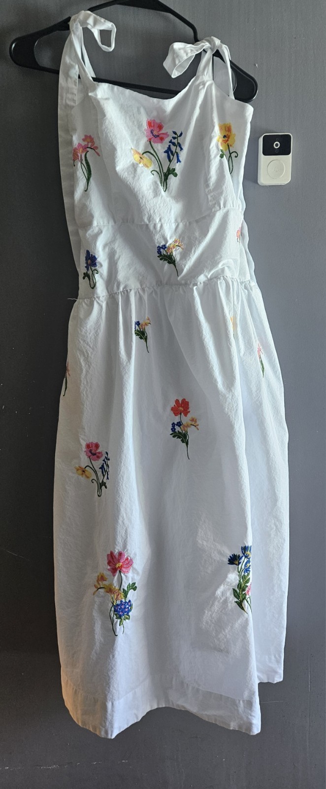 Free Assembly White Floral Embroidered Smocked Tie Strap Midi Dress XS