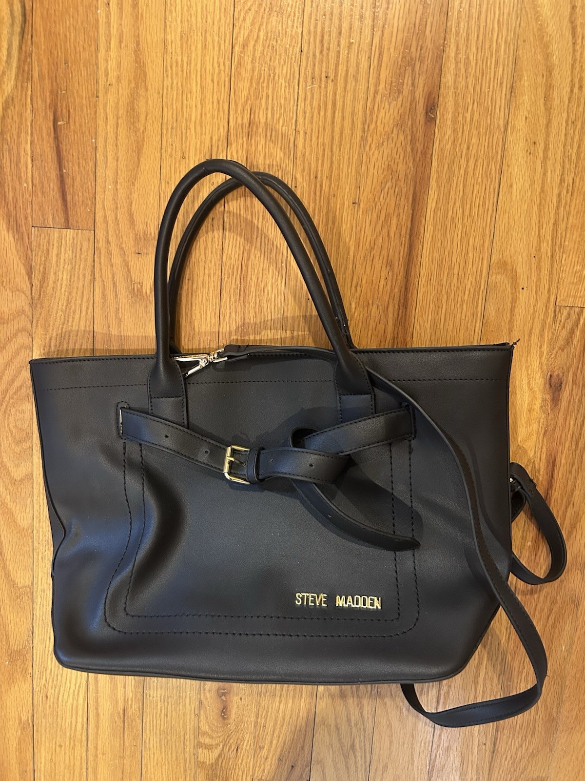 Steve Madden Black Purse