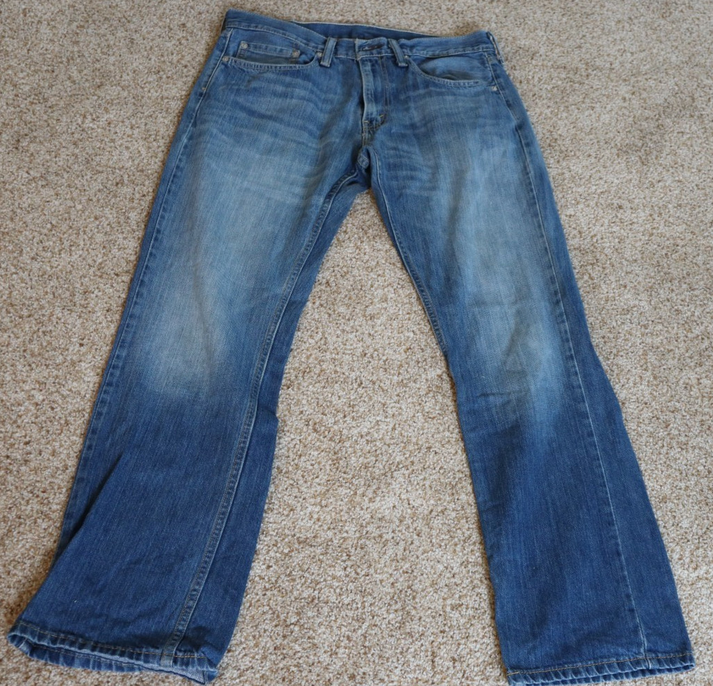 Levi’s 559 Mens Straight Leg Jeans W32 L32 “Relaxed fit” Light Wash zipper 32×32