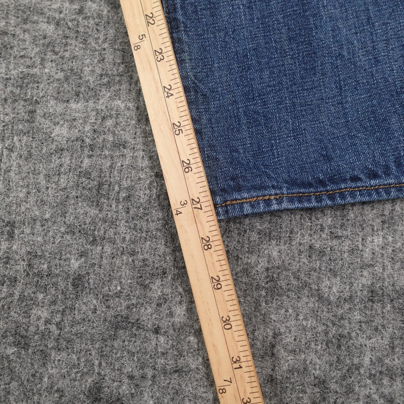 Levis 501XX Jeans Mens 34×30 Straight Leg Button Fly Classic Denim (32×27.5)