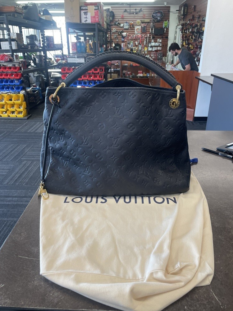 AUTH Louis Vuitton Artsy Navy Blue Empreinte Leather Shoulder Bag W/ DUSTBAG