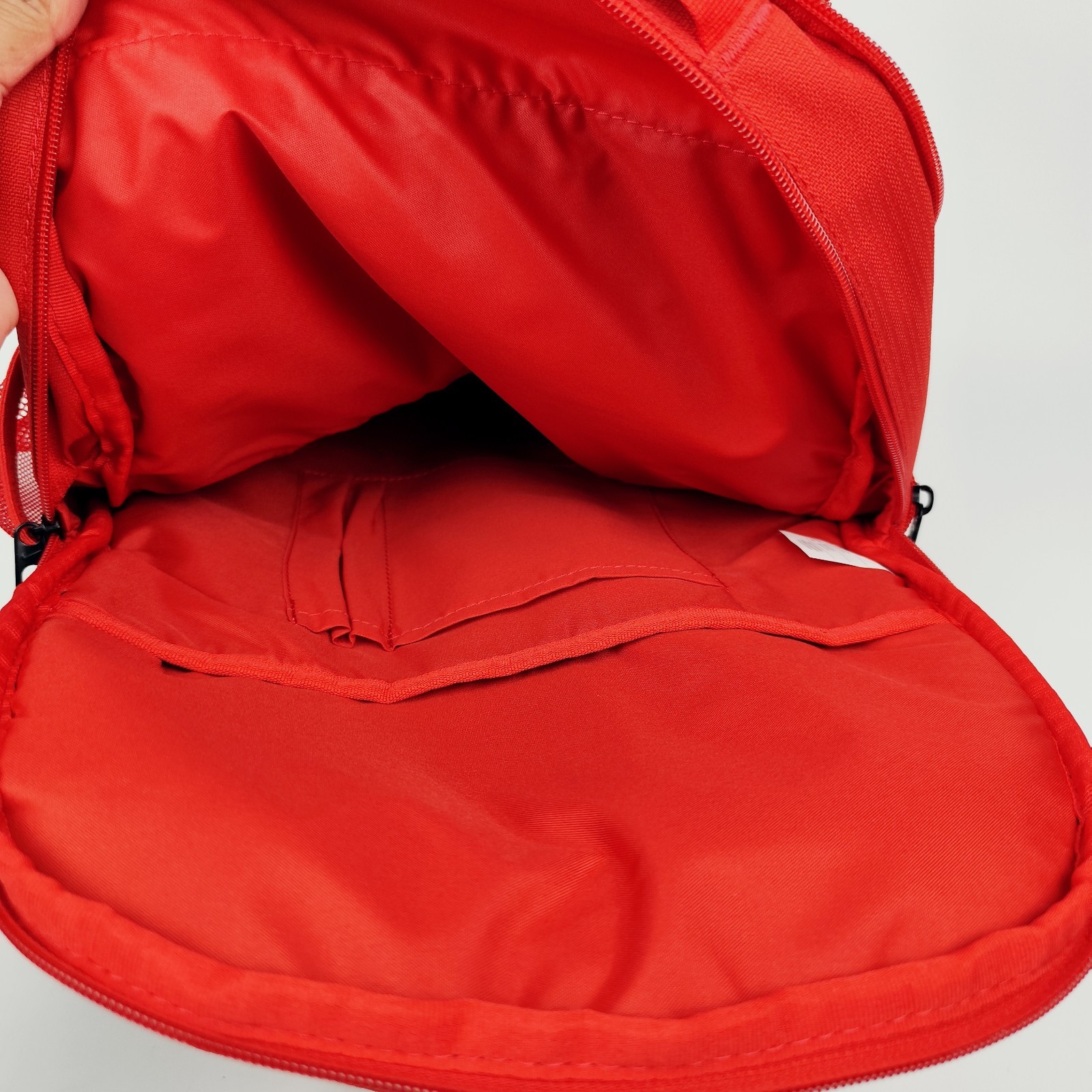 Nike Brasilia 9.5 Training Backpack (Medium, 24L) – Red (Used)