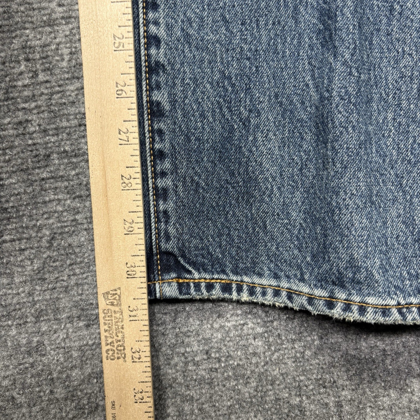 Levis Premium 568 Loose Straight Leg Jeans Mens 30×32 Blue Denim 29037-0059