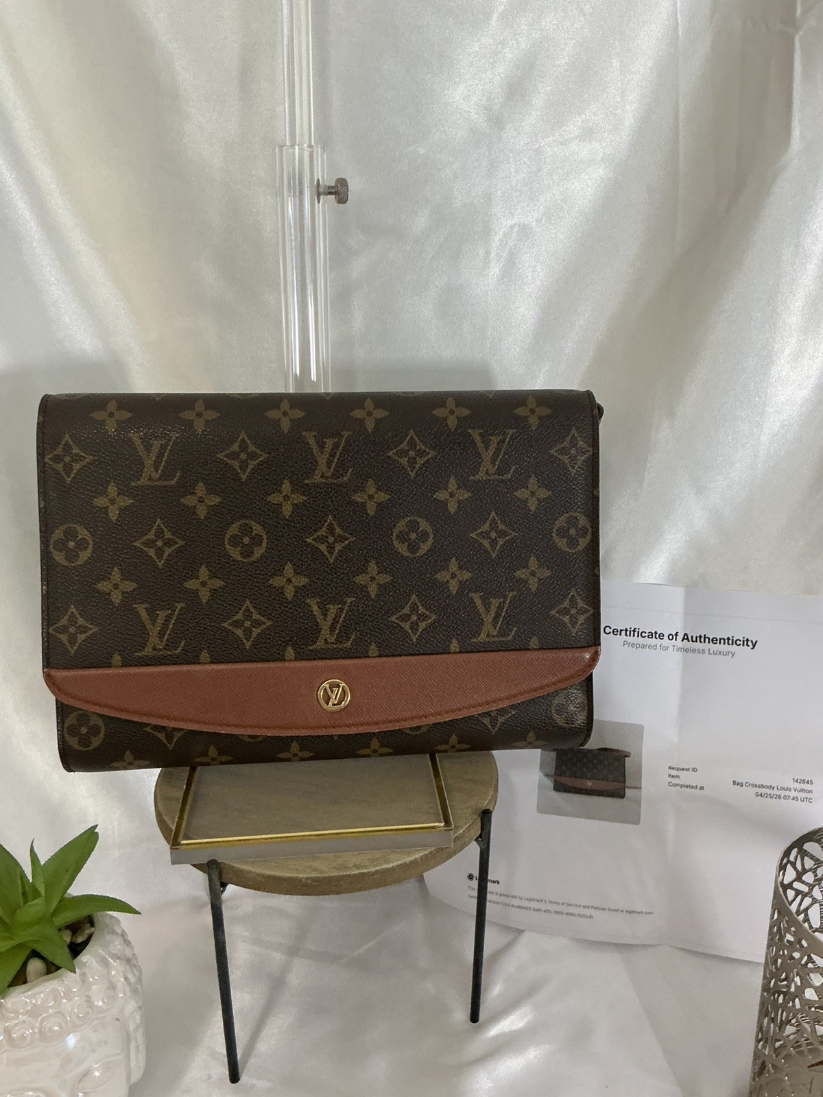 LOUIS VUITTON Monogram Bordeaux Shoulder Bag with COA Preloved Good 👜