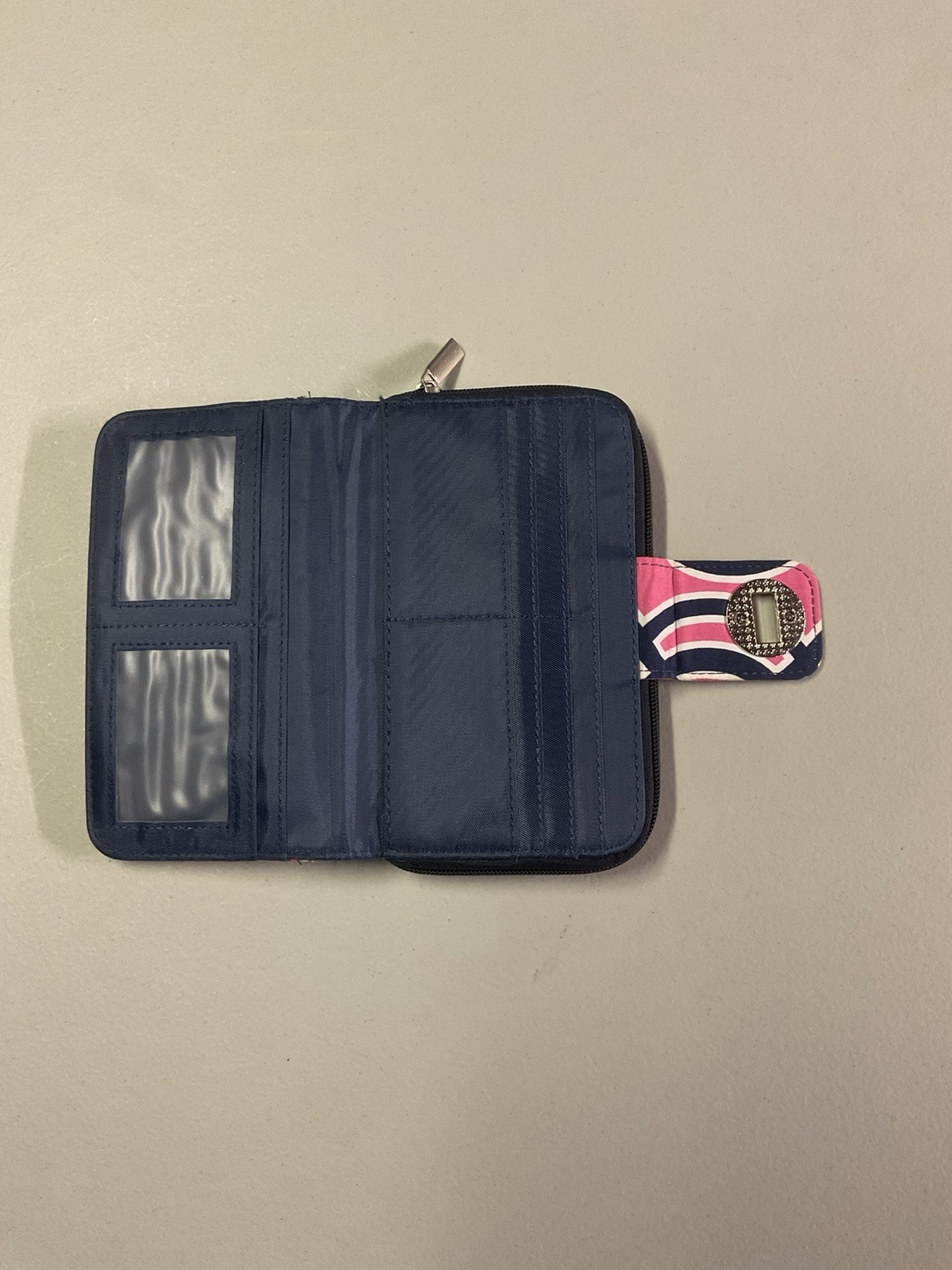 Vera Bradley Turn Lock Wallet Pink Navy Geometric Quilted Zip Around Organizer