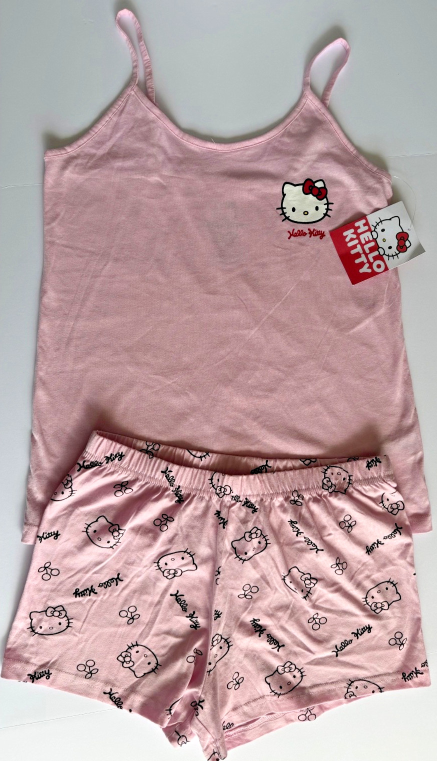 Hello Kitty Pajama Set for Women – Soft & Comfortable Sleepwear XS, S, M, L, Xl