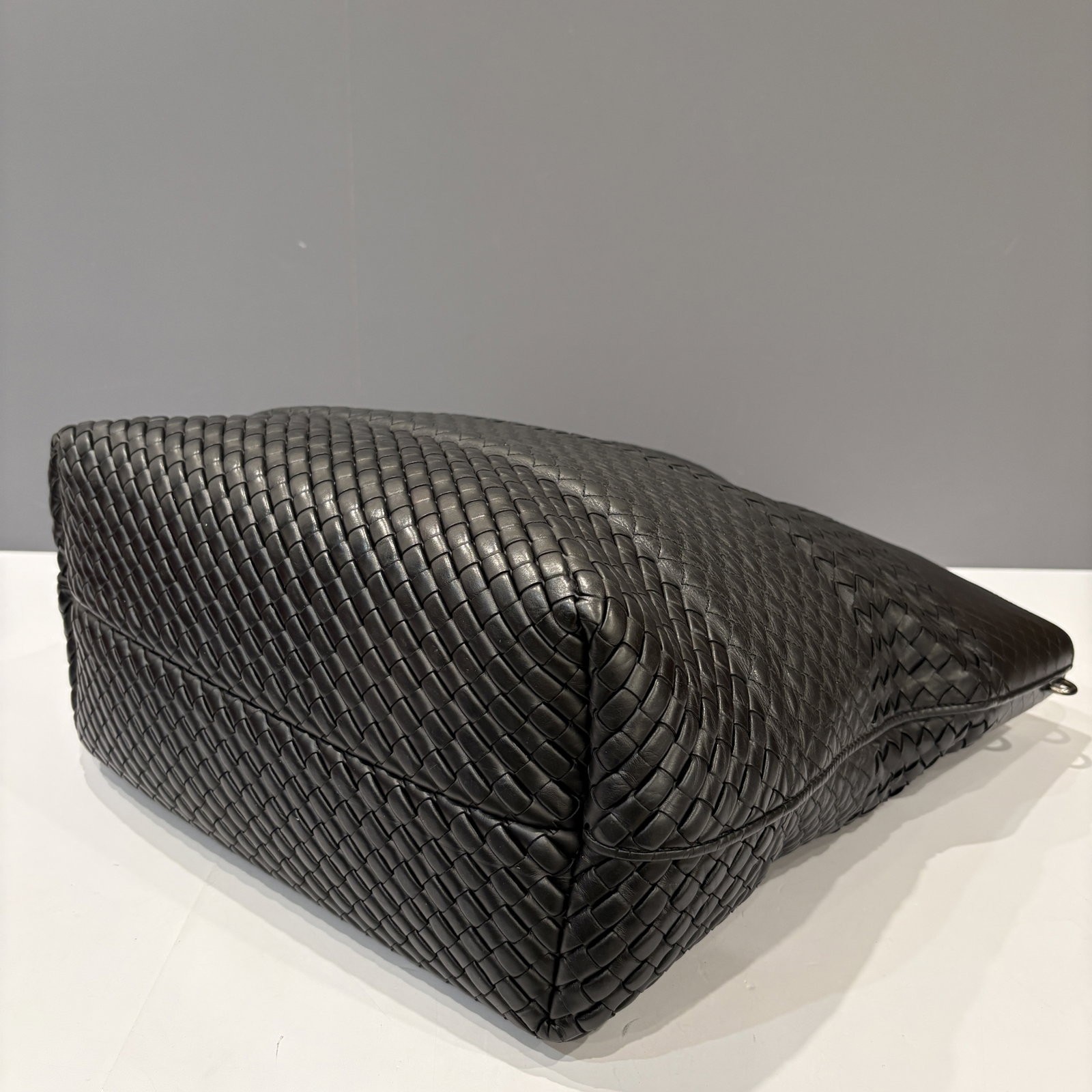 Bottega Veneta Tote Bag Black Lambskin Intrecciato Nappa (ym030126e3)