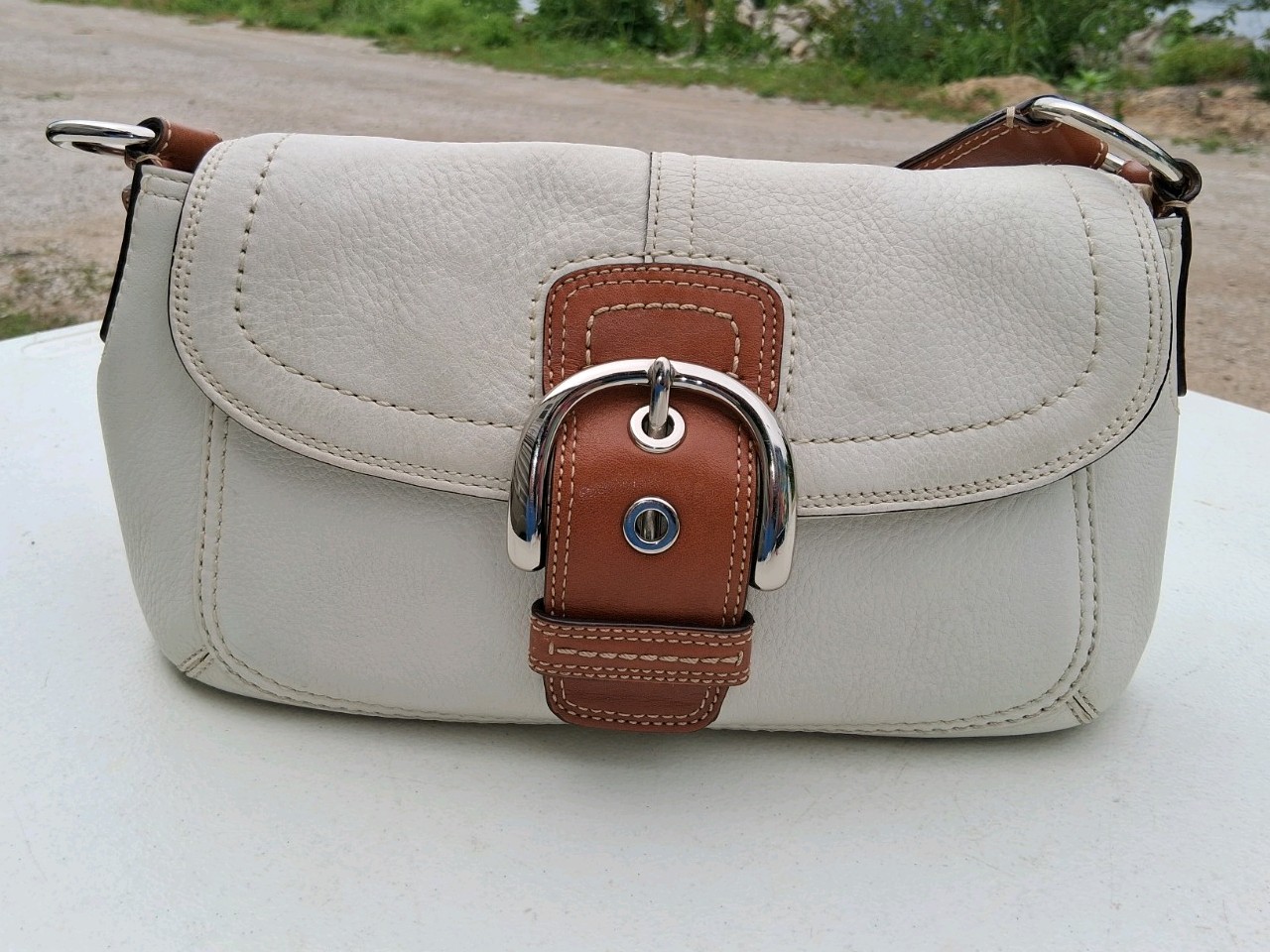 Y2K-era Coach Soho Hobo Shoulder Bag
