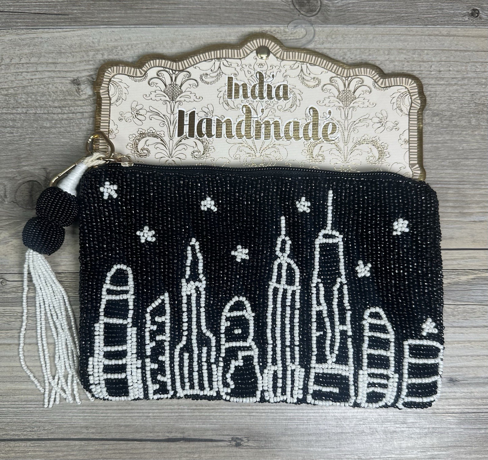Viral TikTok Beaded NYC Travel Pouch New with Tags Limited Edition New York City