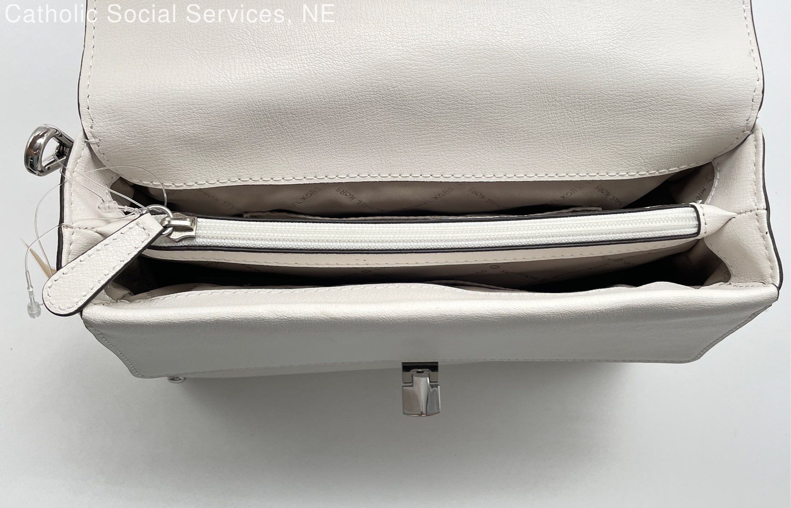 Michael Kors Optic White Satchel handbags AC-1902 T19 – Size Medium