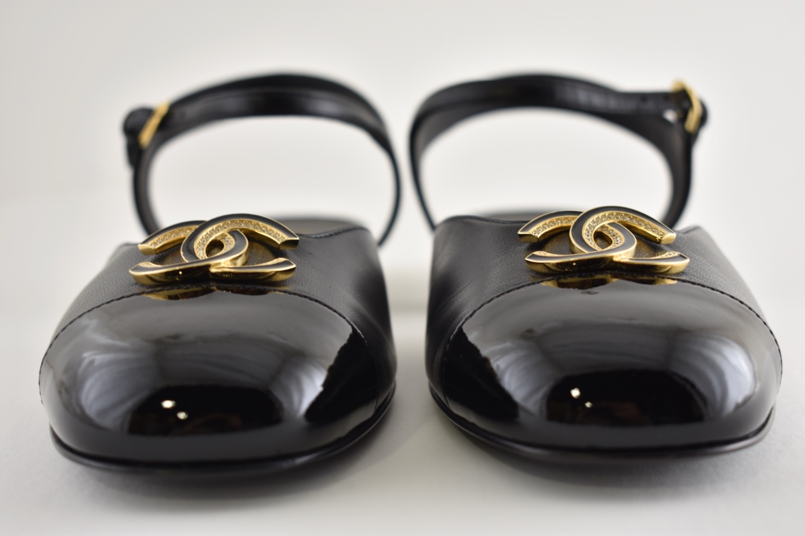 Chanel 25P Black Patent Gold CC Slingback Ankle Strap Ballerina Ballet Flat 37