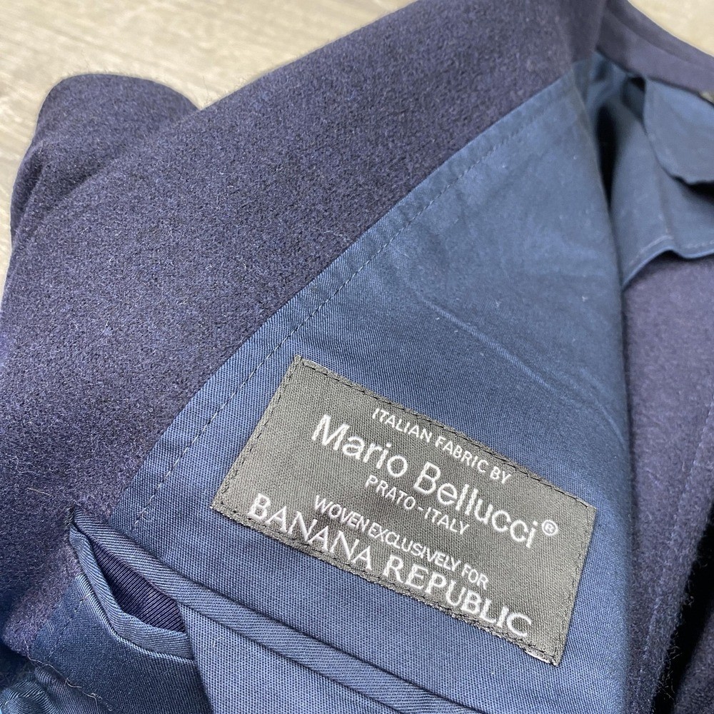 Banana Republic Blazer 44R Blue Wool Italian Mario Bellucci Surgeon Cuff