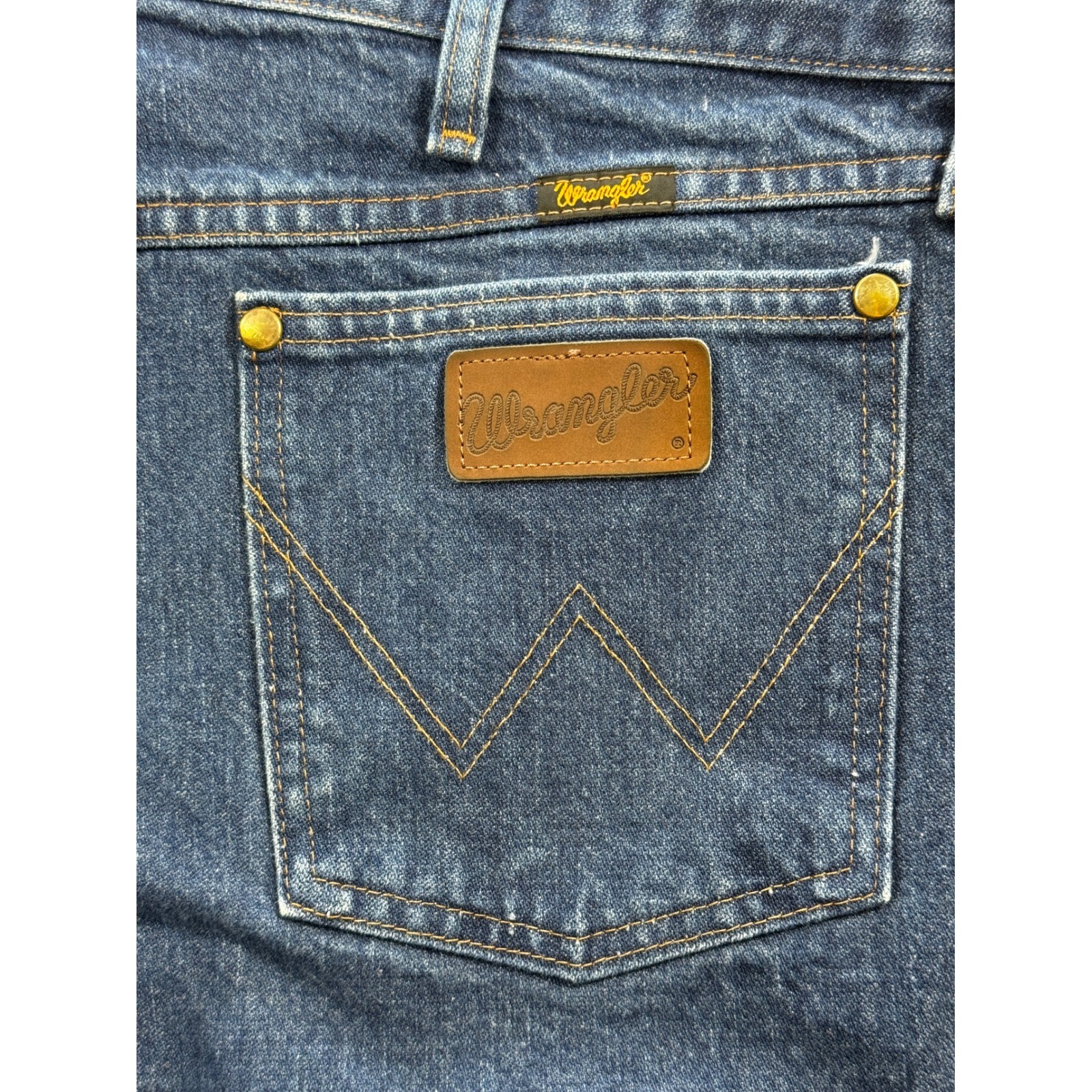 Wrangler Mens 47MWZ Premium Performance Cowboy Cut Jeans 40×36 Meas: 40×36.5
