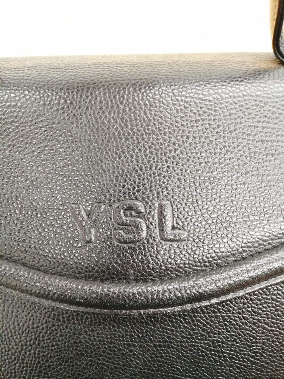 Yves Saint Laurent Handbag 10.6 inch Black