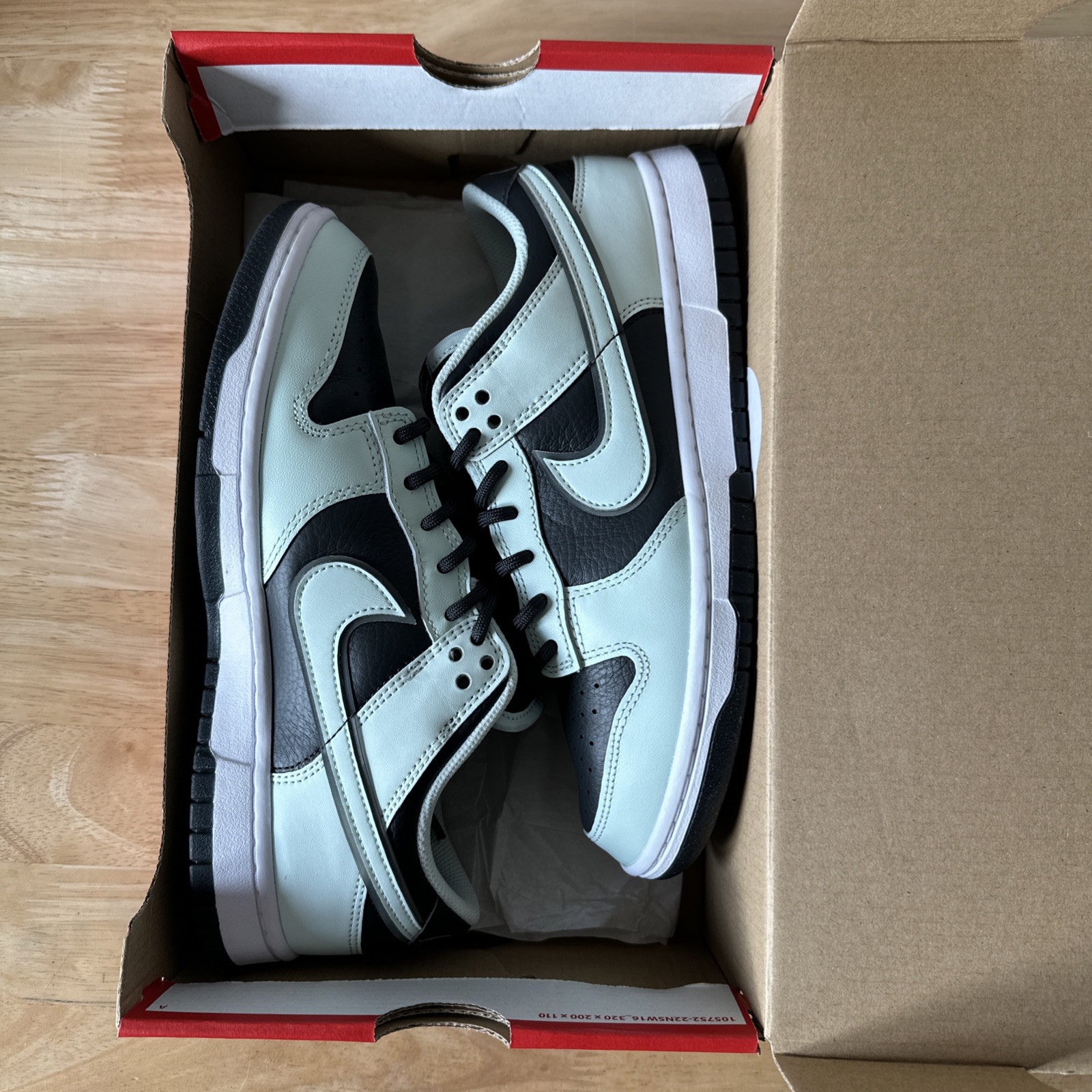 Size 8M/9.5W – Nike Dunk Low Dark Smoke Grey Barely Green FZ1670-001 Pre-Owned