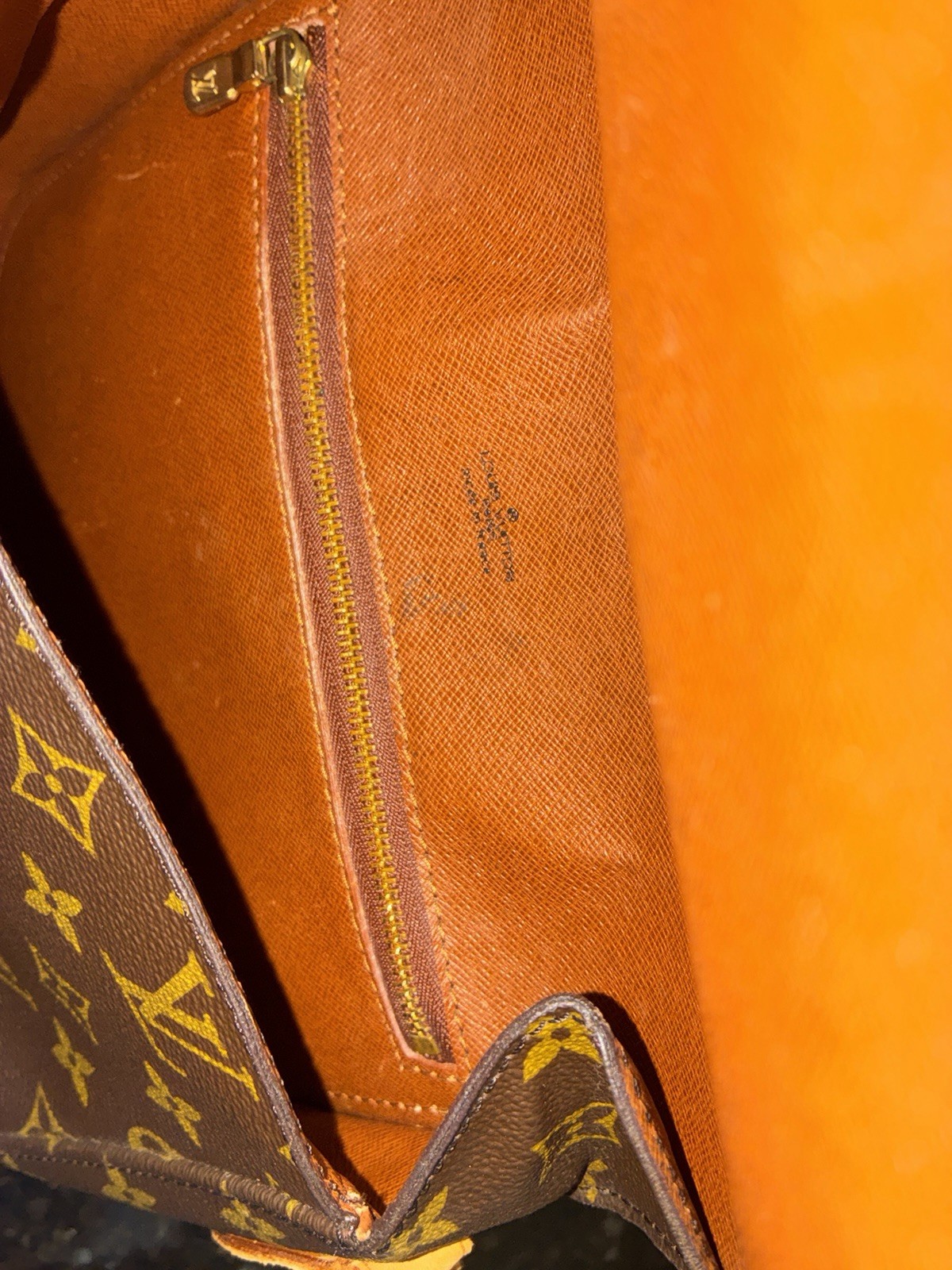 Authentic Louis Vuitton Saint Cloud Monogram Crossbody Bag Vintage Entrupy COA
