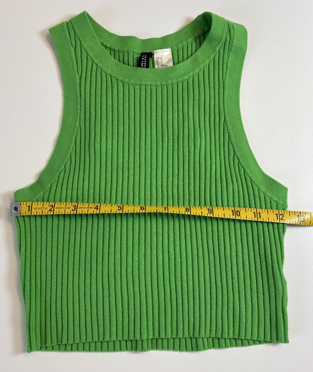H&M Divided Green Ribbed Crop Tank Top Women’s Sz Medium Sleeveless Stretch Knit