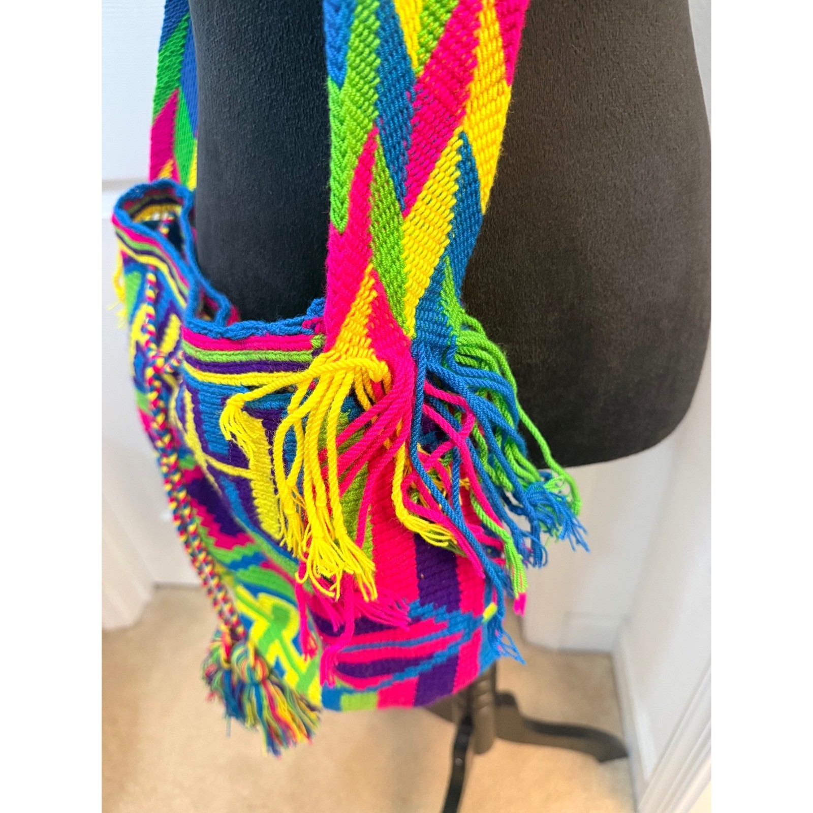 Handmade Boho Woven Crossbody Bag Multi-Color Tassel Festival Shoulder Bag NEW