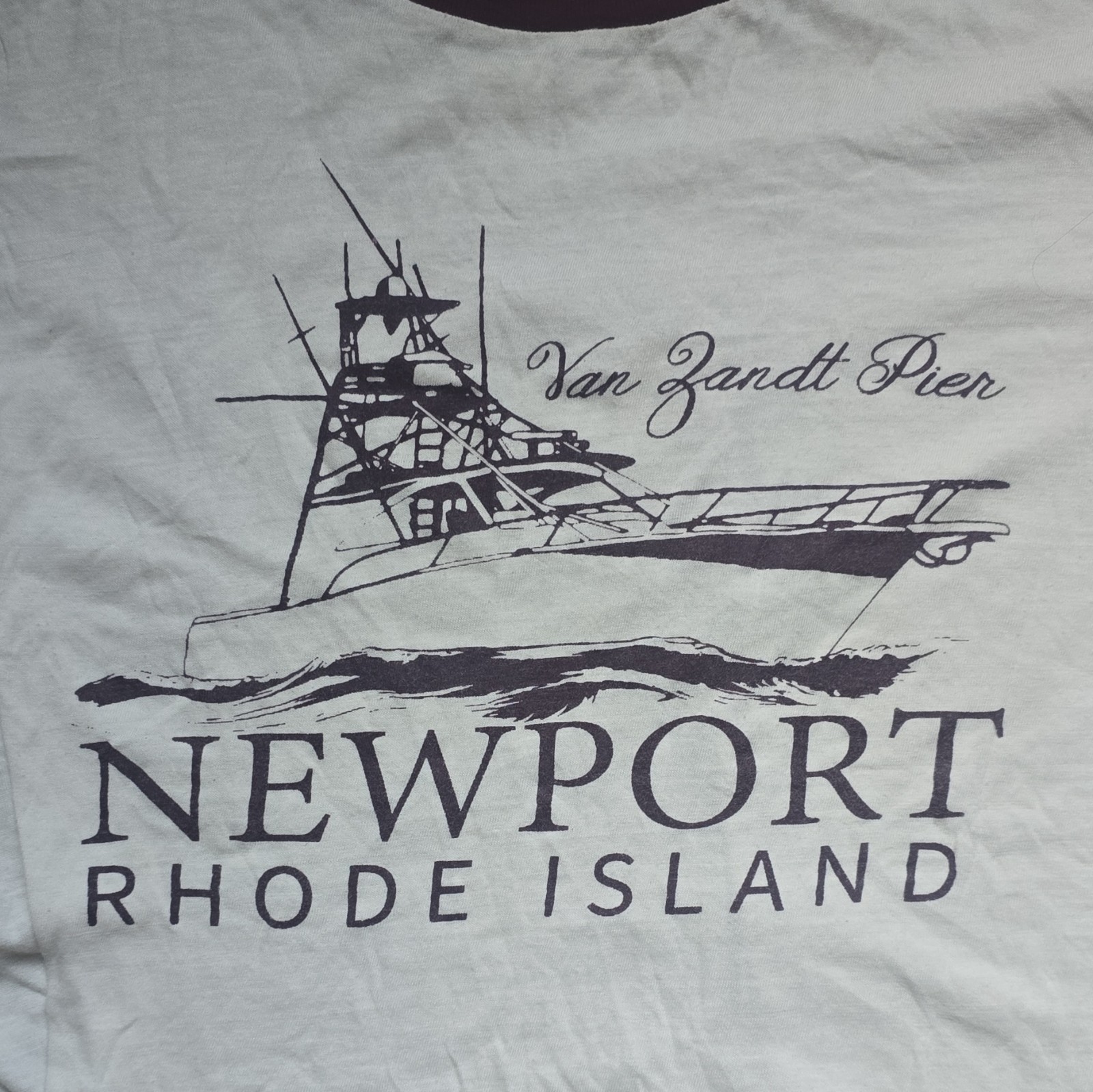 John Galt Newport Rhode Island Graphic Ringer T-Shirt S/M Cotton White/Burgundy