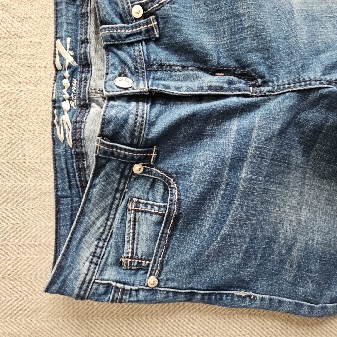 Seven7 Jeans Women’s Size 14 (32×26) Blue Slim Boot Embroidered Pockets