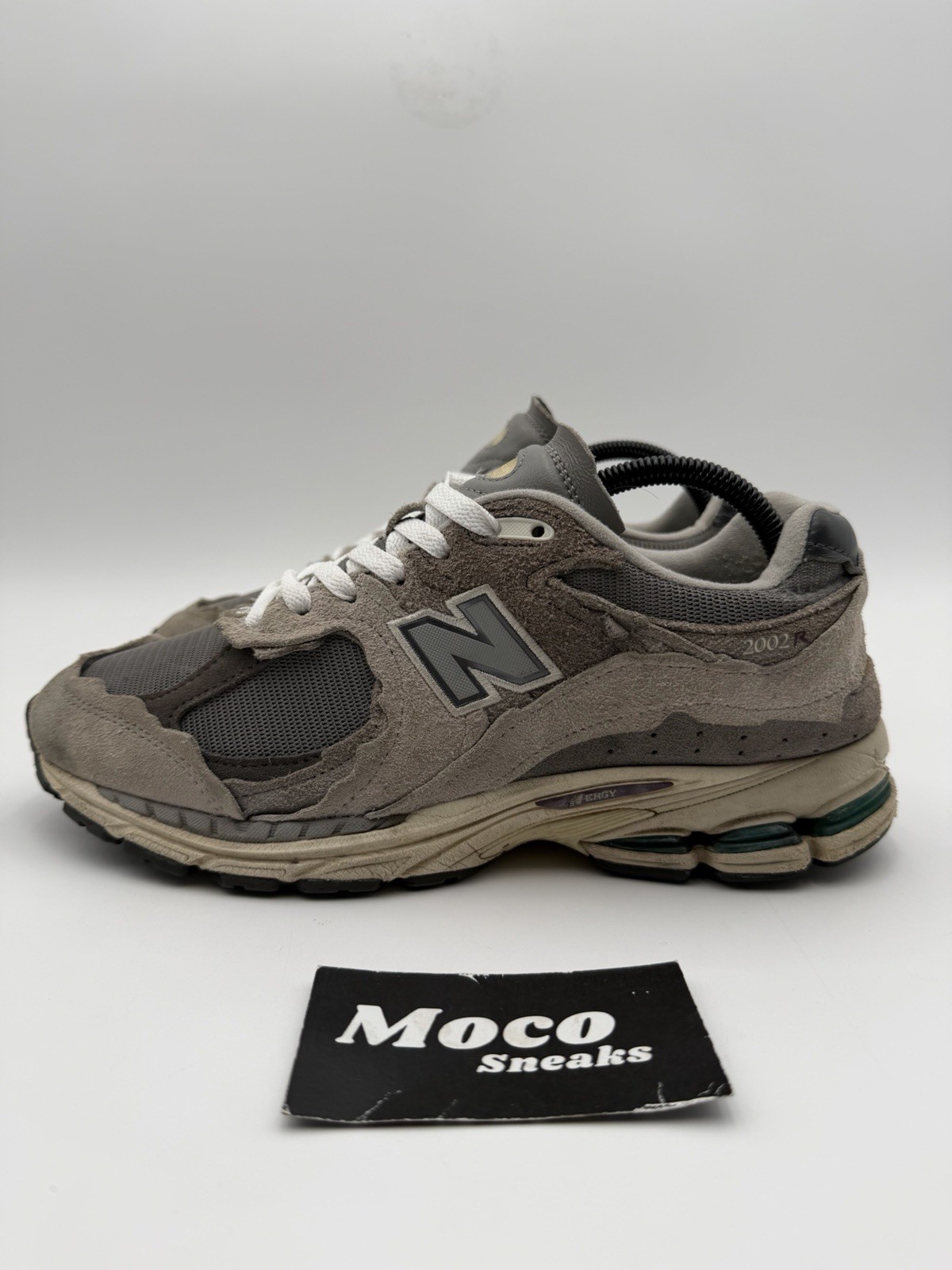 Used Size 8.5-New Balance 2002R Protection Pack Rain Cloud *NO BOX*