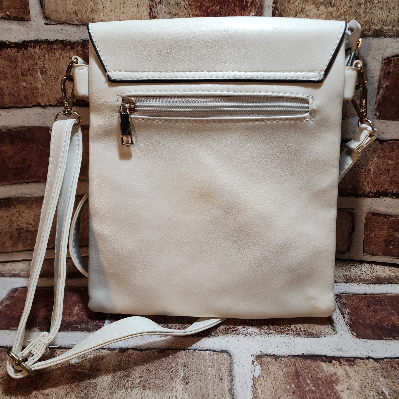 Lot Of 7 Womens Purses Various Materials Size And Colors All 1 Price Crossbody