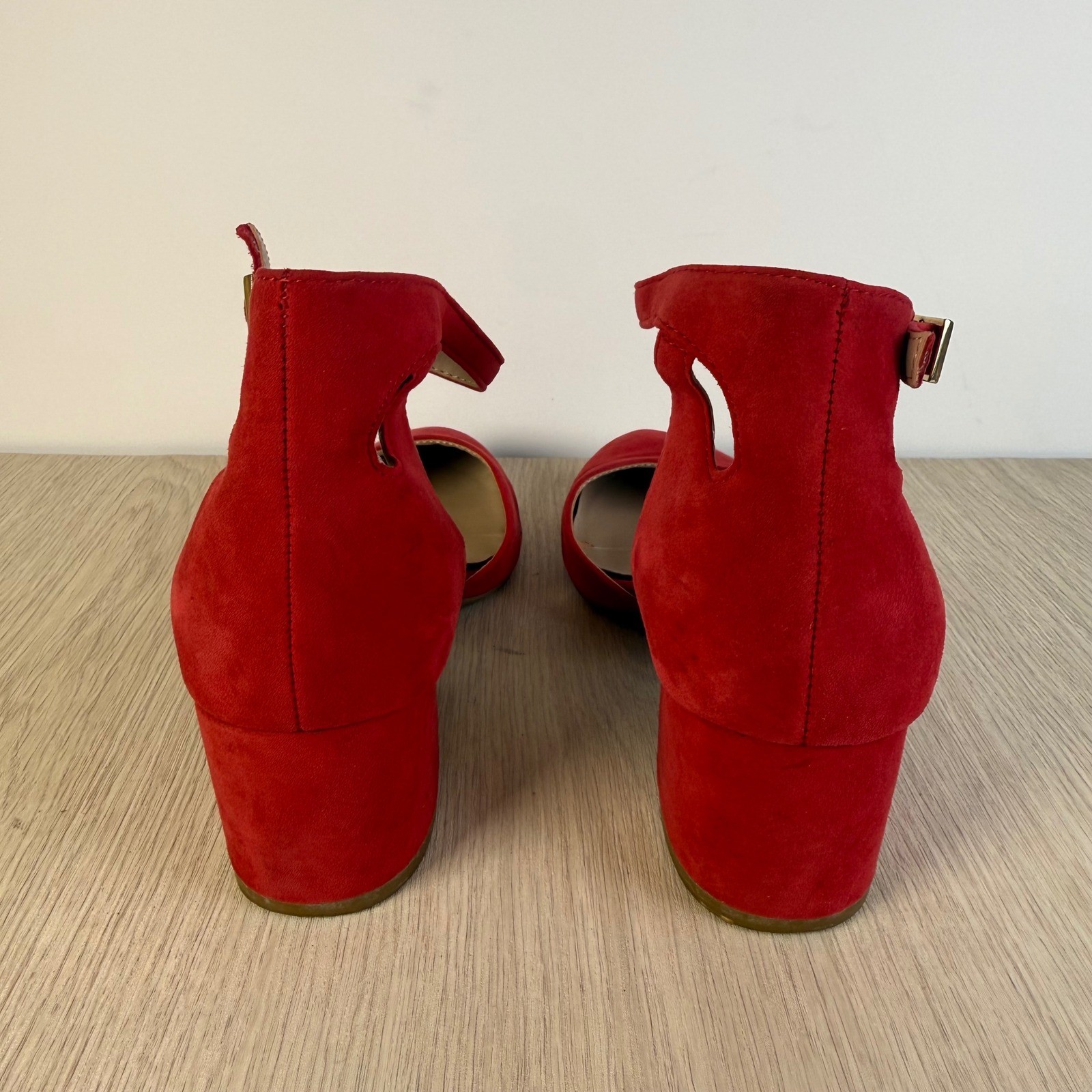 Giani Bernini Red Suede Block Heel Pumps Ankle Strap Dress Shoe 7M Career Weddin