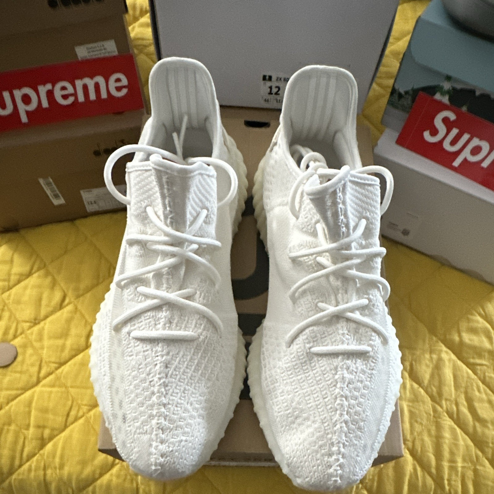 adidas Yeezy Boost 350 V2 Low Top USM 13 Sneaker Bone/Bone/Bone White HQ6316