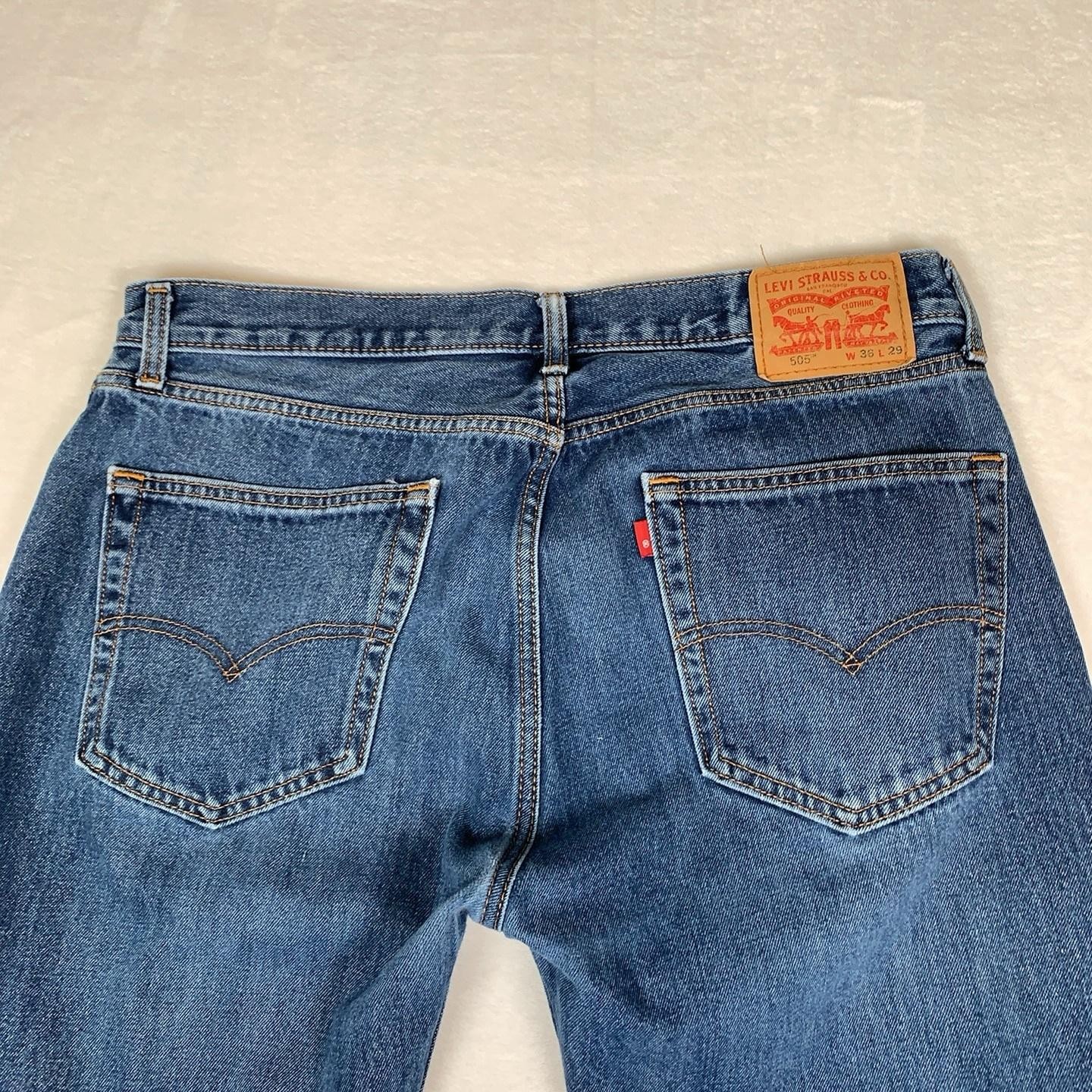 Levis 505 Regular Jeans Mens 36×29 Blue Medium Wash Straight Denim Cotton